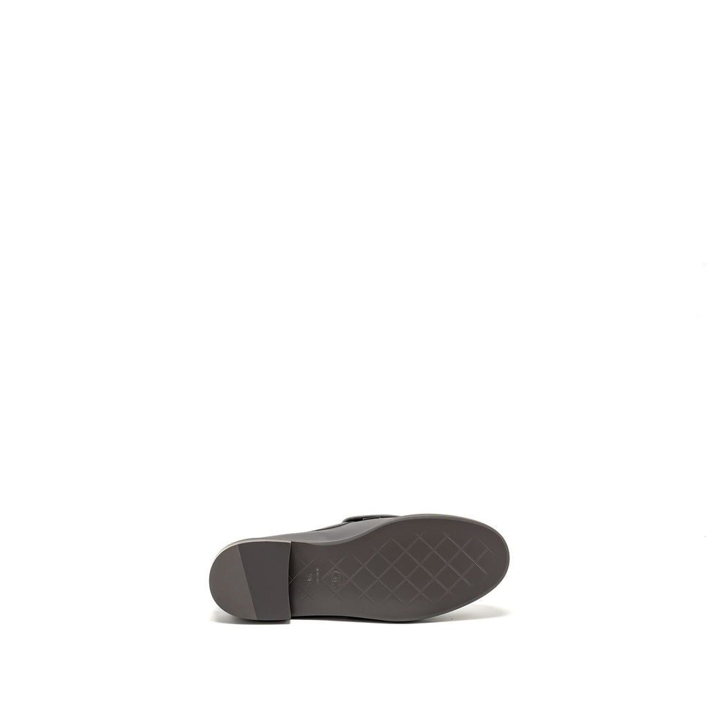 Chanel Size 39 CC Turnlock Loafers Quilted Leather Grey