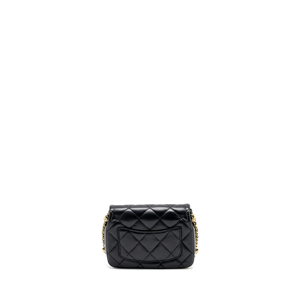 Chanel Quilted flap bag with detailed logo and chain lambskin black  (microchip)
