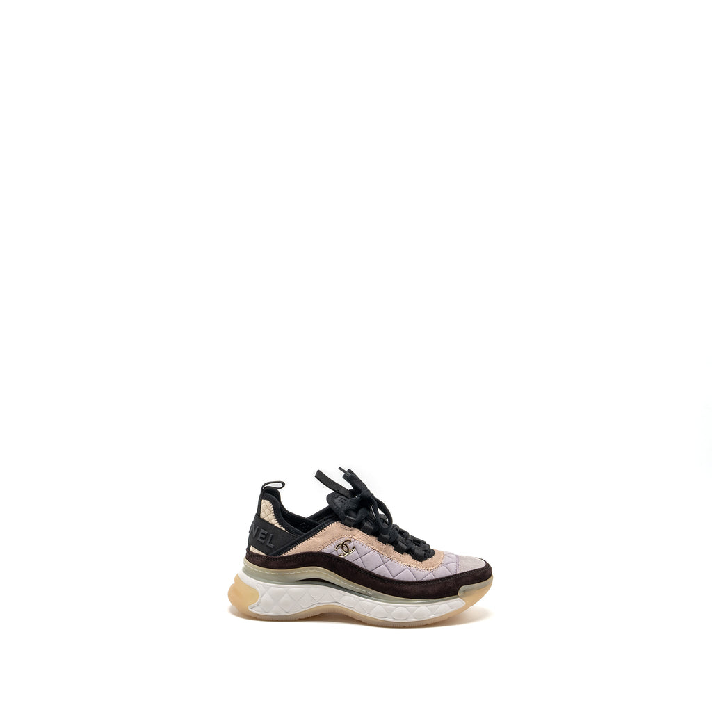 Chanel size 35 21K sneakers fabric/suede calfskin light purple/ beige/multicolour