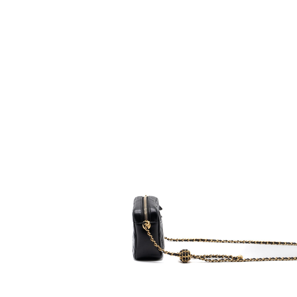 Chanel pearl crush camera bag lambskin black  (microchip)