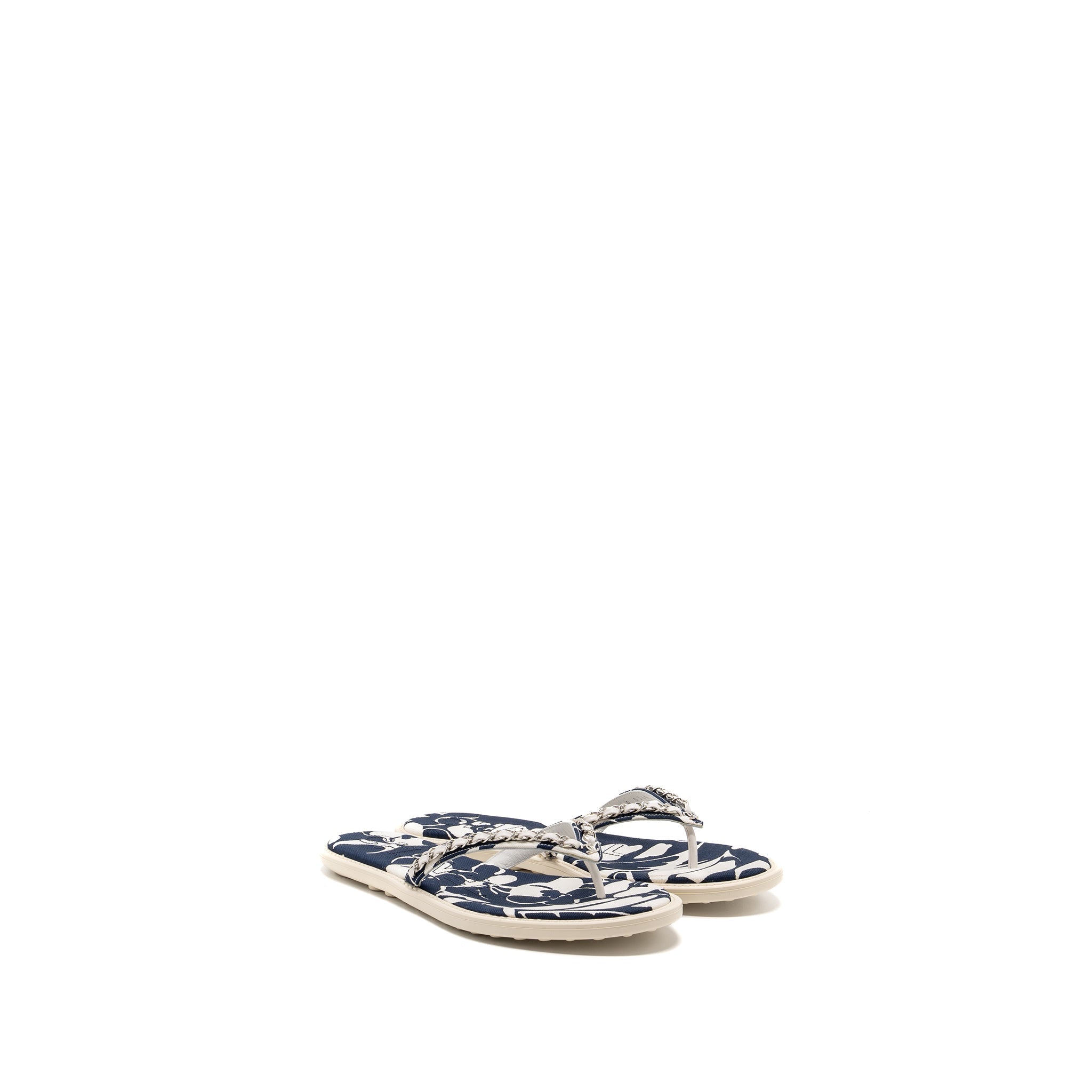 Chanel Size 40 Mules Cotton/Lambskin Navy Blue/Ecru