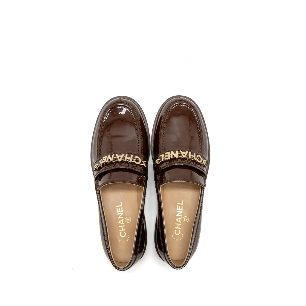 Chanel Size 40 Letter Logo Loafers Patent Calfskin Dark Brown L