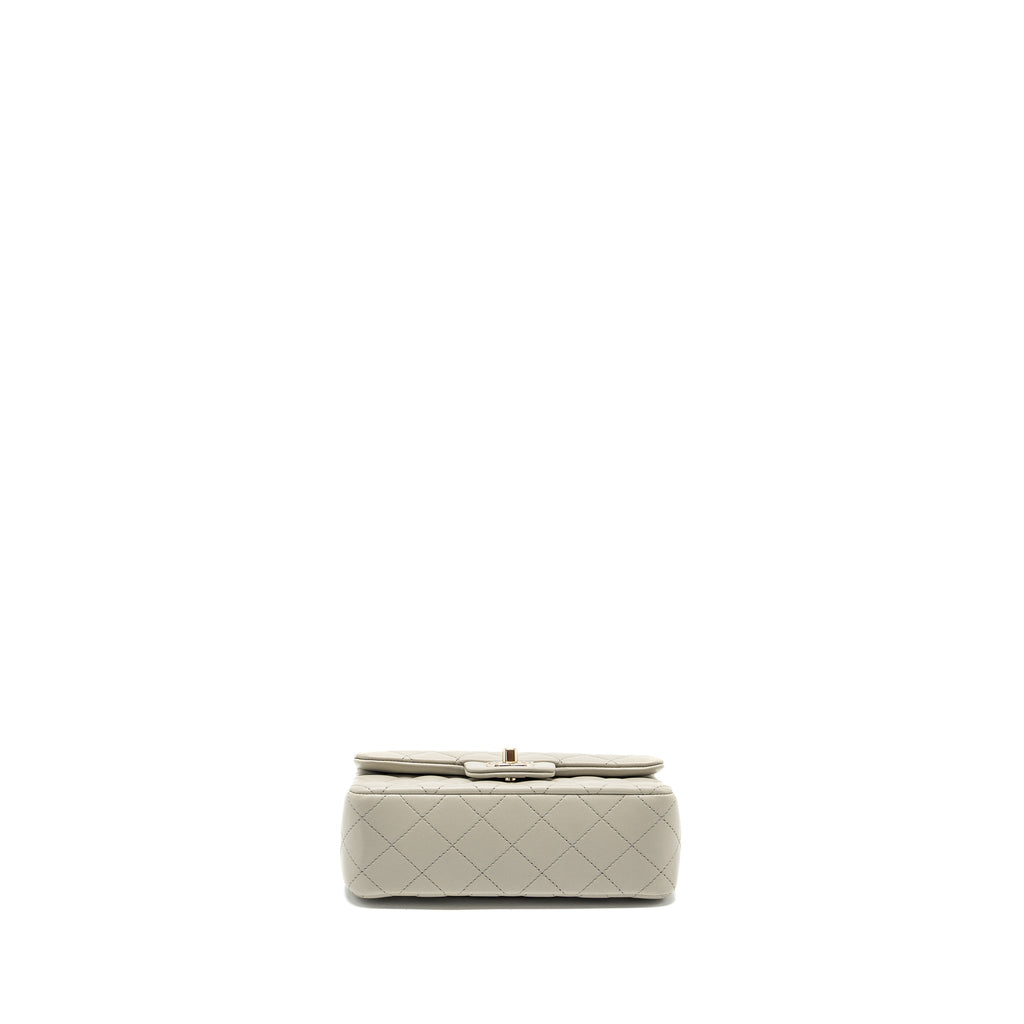 Chanel 22C mini rectangular flap bag lambskin grey L (microchip)
