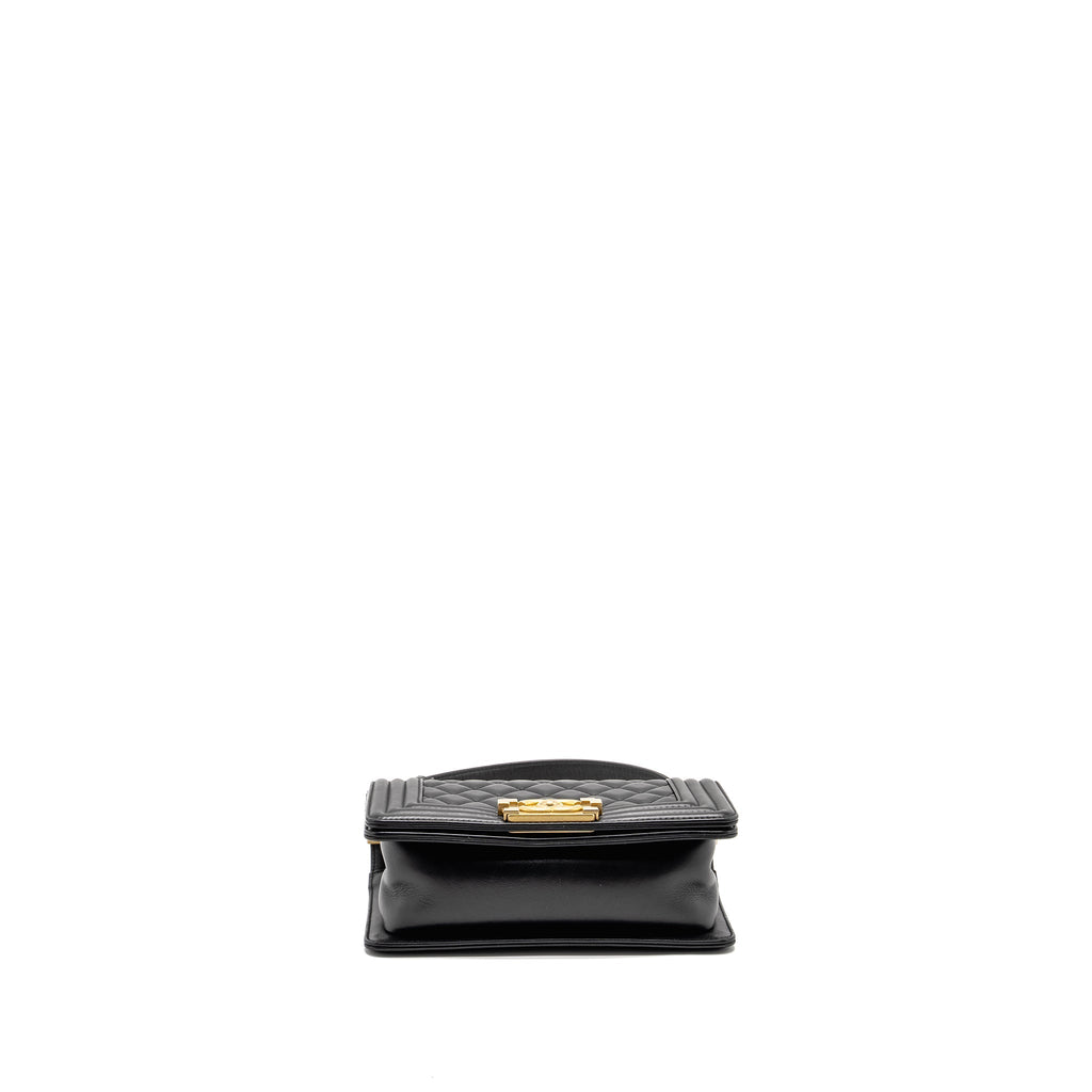 Chanel Small Boy Bag Calfskin Black  (Microchip)