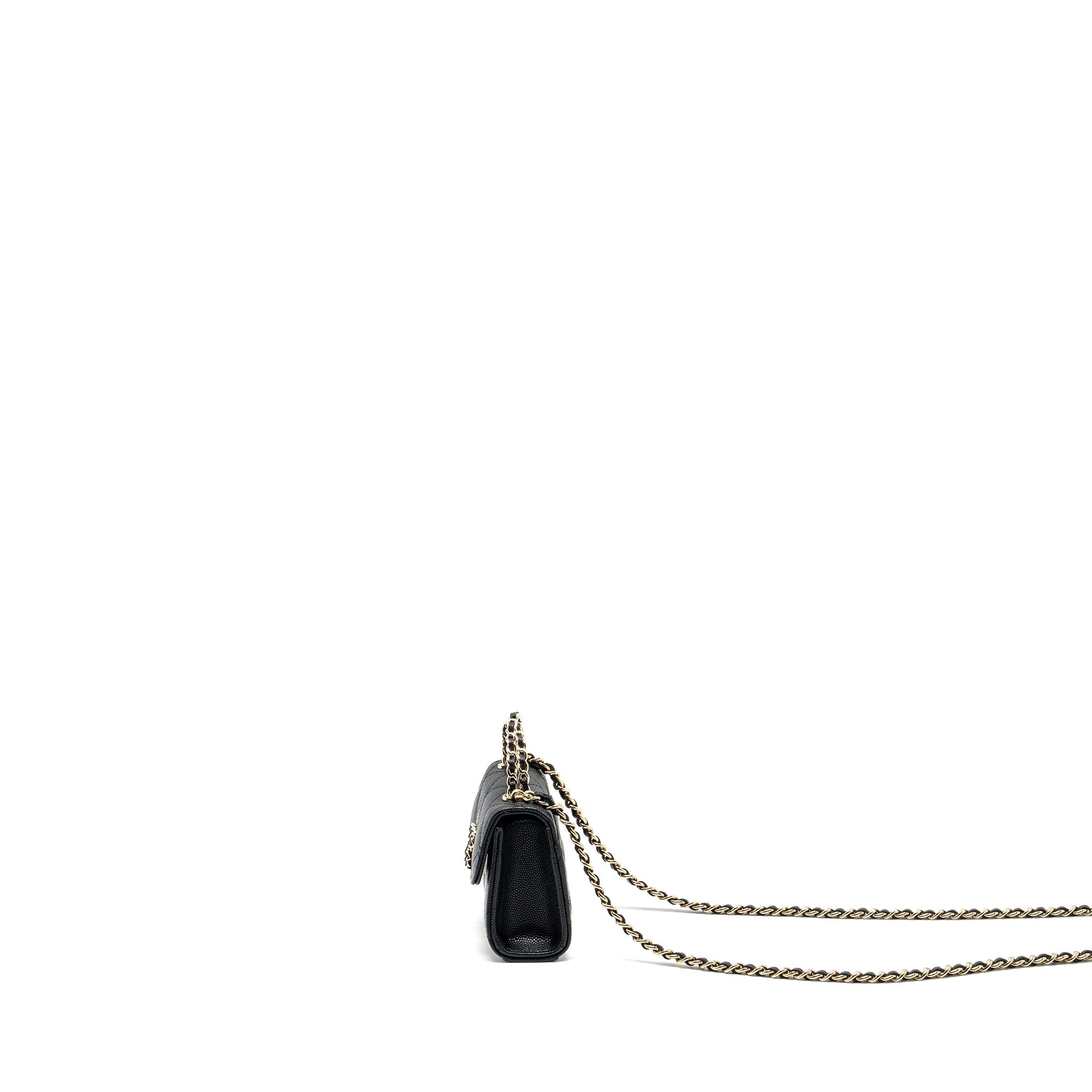 Chanel Mini Top Handle Flap Bag Caviar Black L (Microchip)