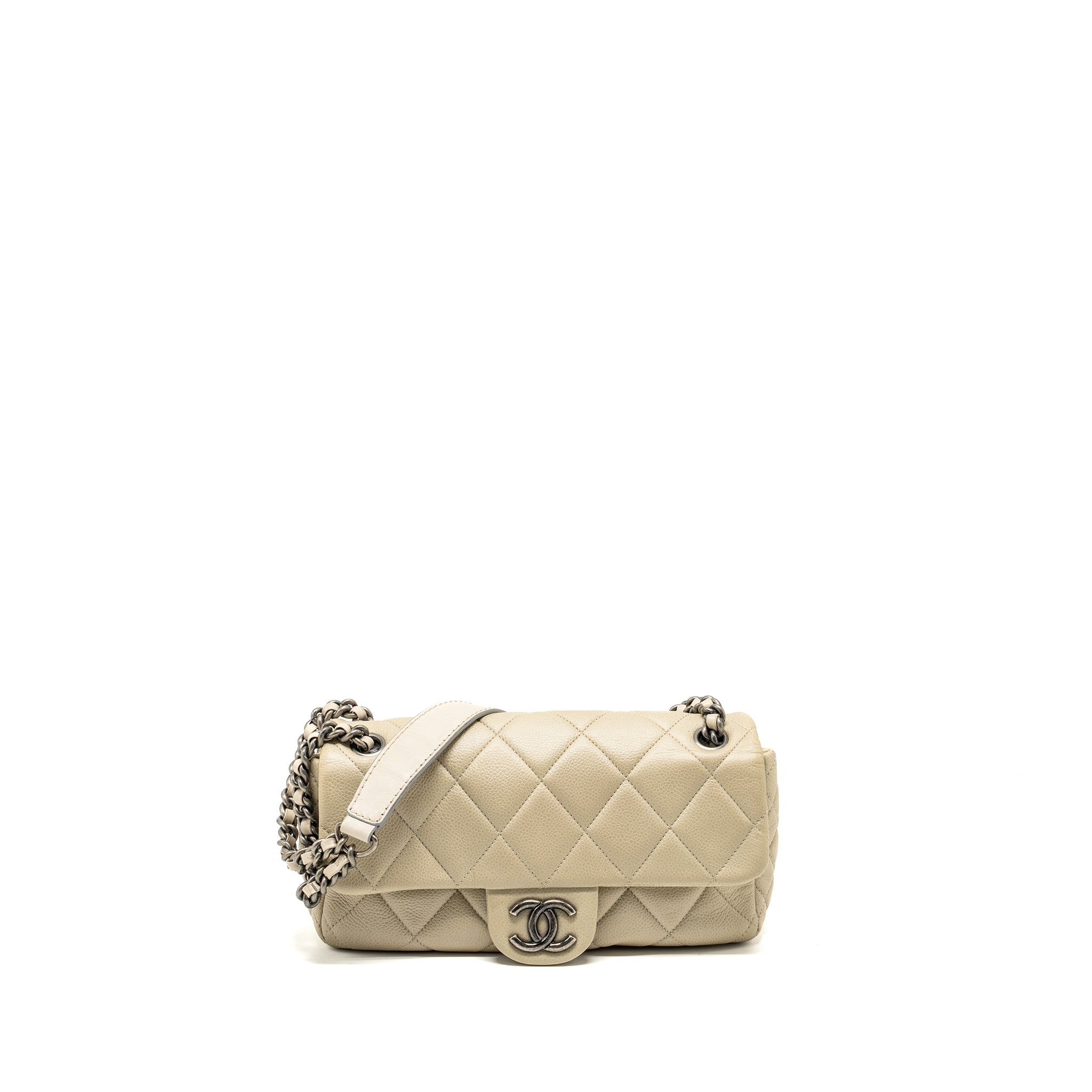 Chanel quilted flap shoulder bag caviar light beige ruthenium