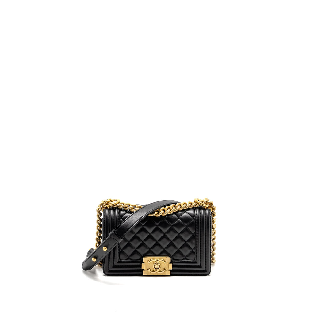 Chanel Small Boy Bag Calfskin Black  (Microchip)