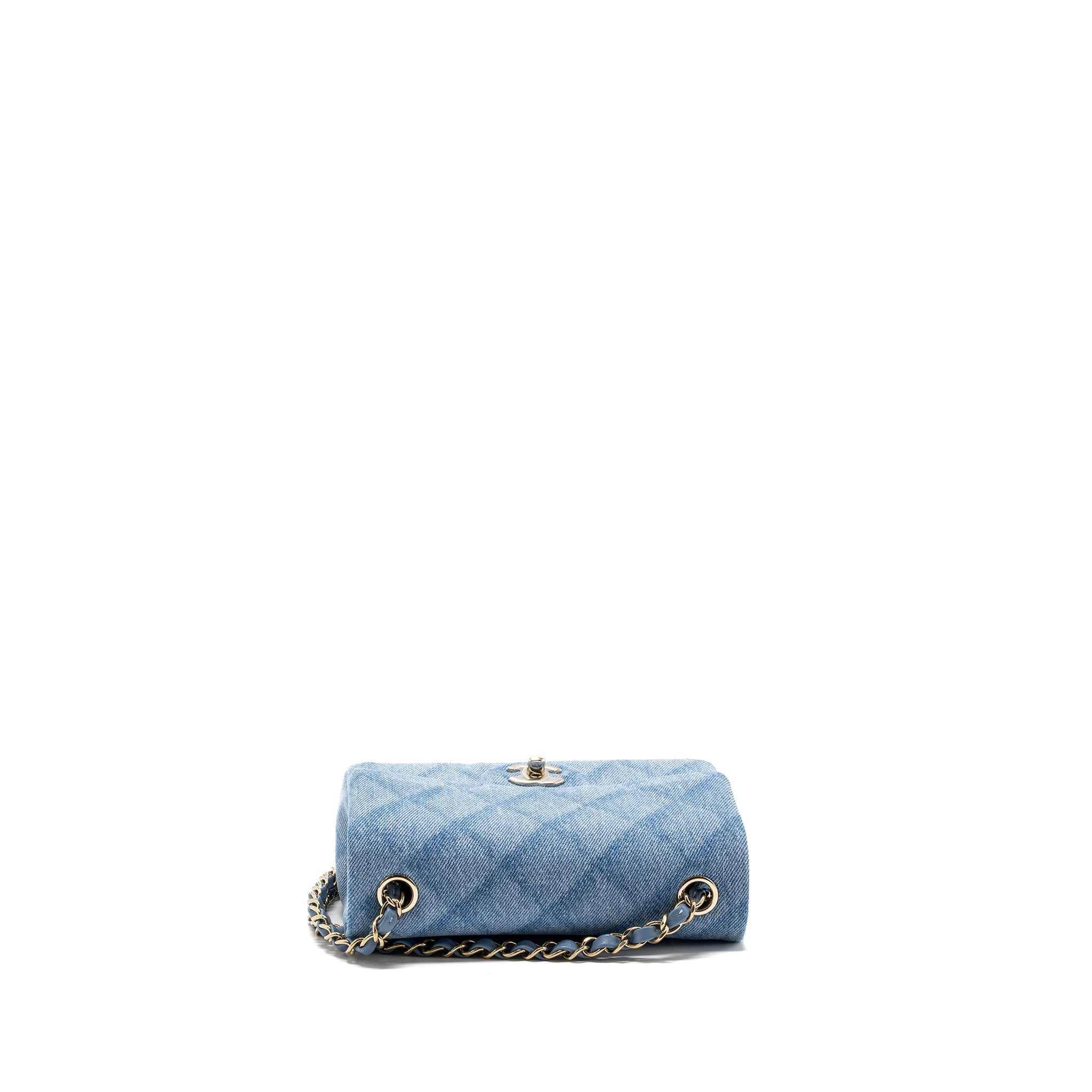 Chanel 22B Mini Rectangular Flap Bag Denim Light Blue L (microchip)