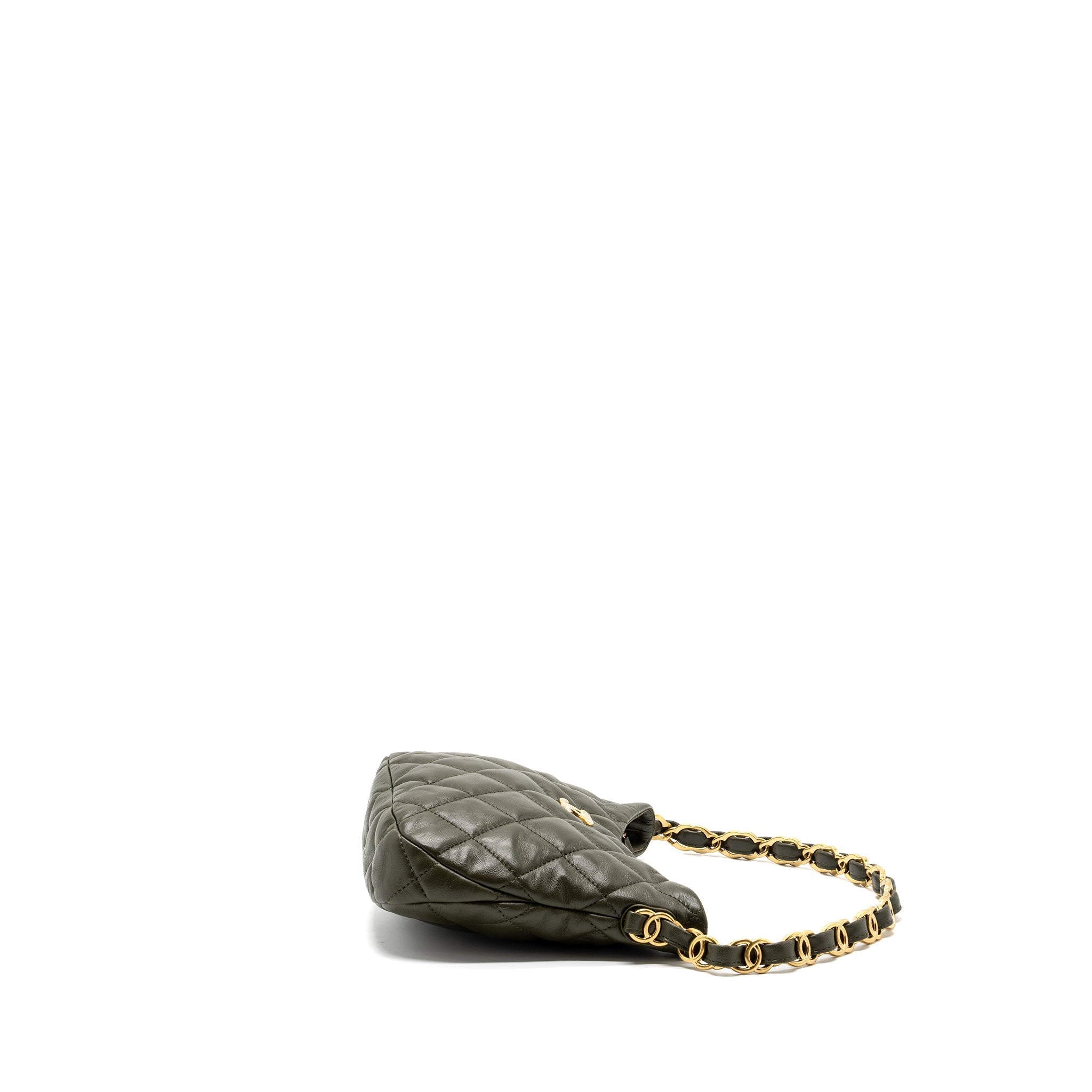 Chanel 22k Hobo Bag Lambskin Green  (microchip)
