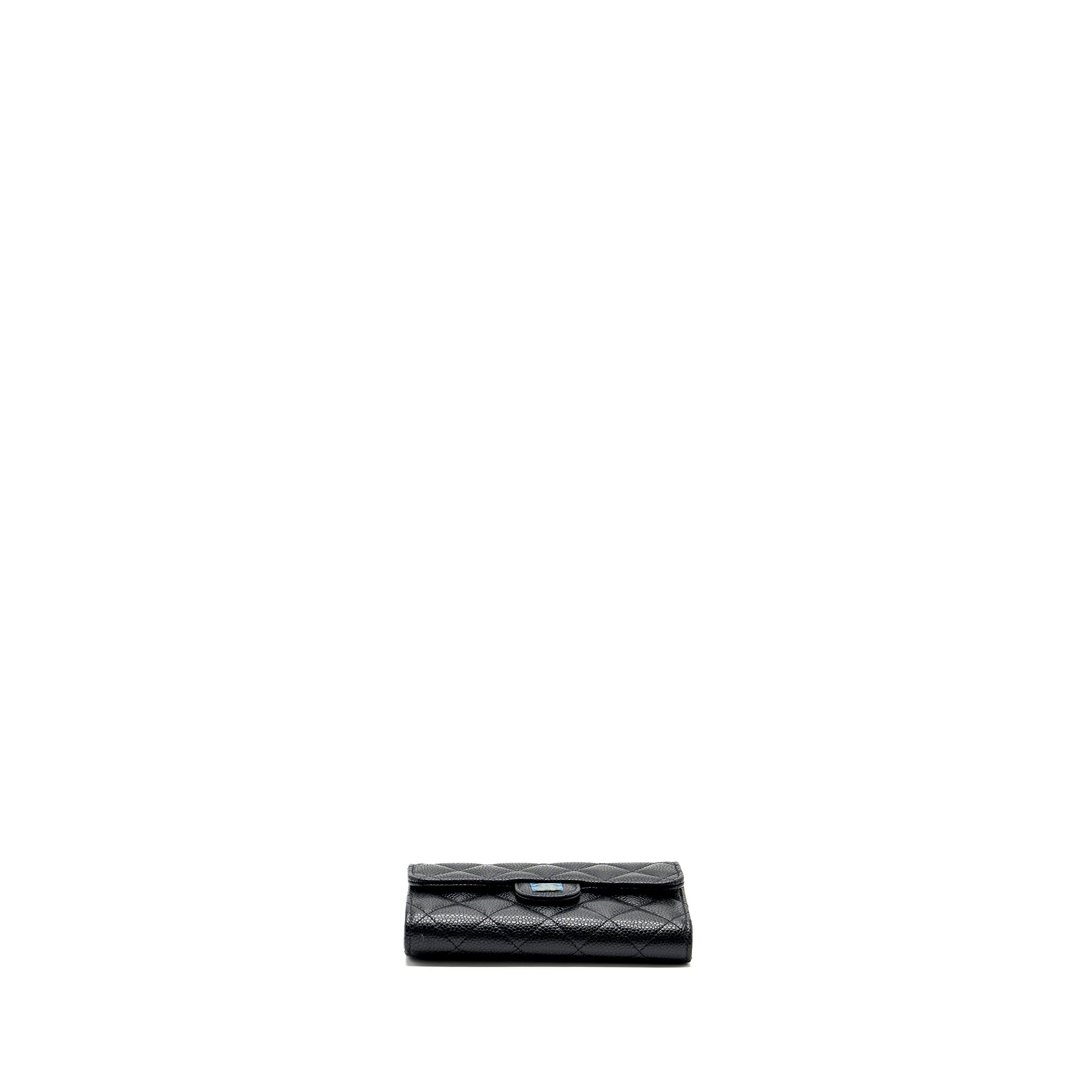 Chanel quilted medium flap compact wallet caviar black  (microchip)
