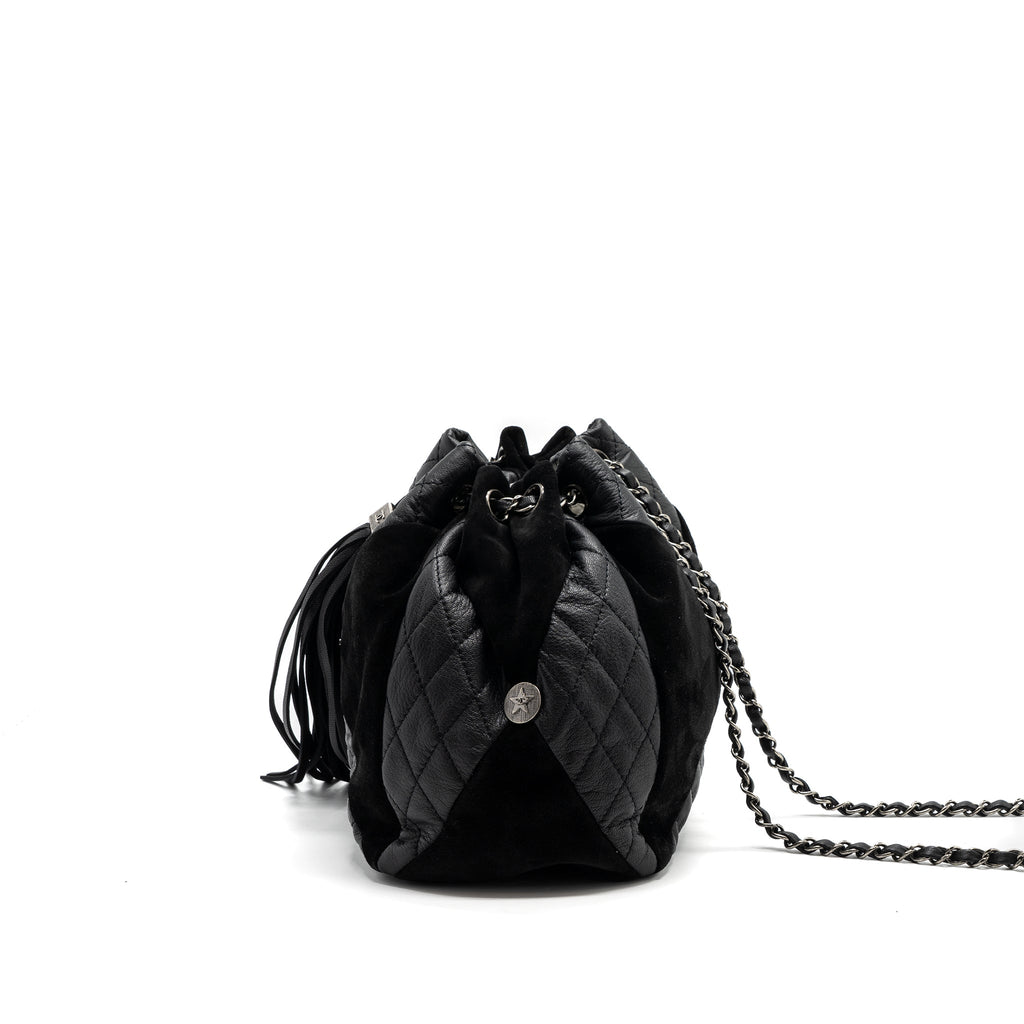 Chanel Bucket Bag Goatskin/Sue Calfskin Black
