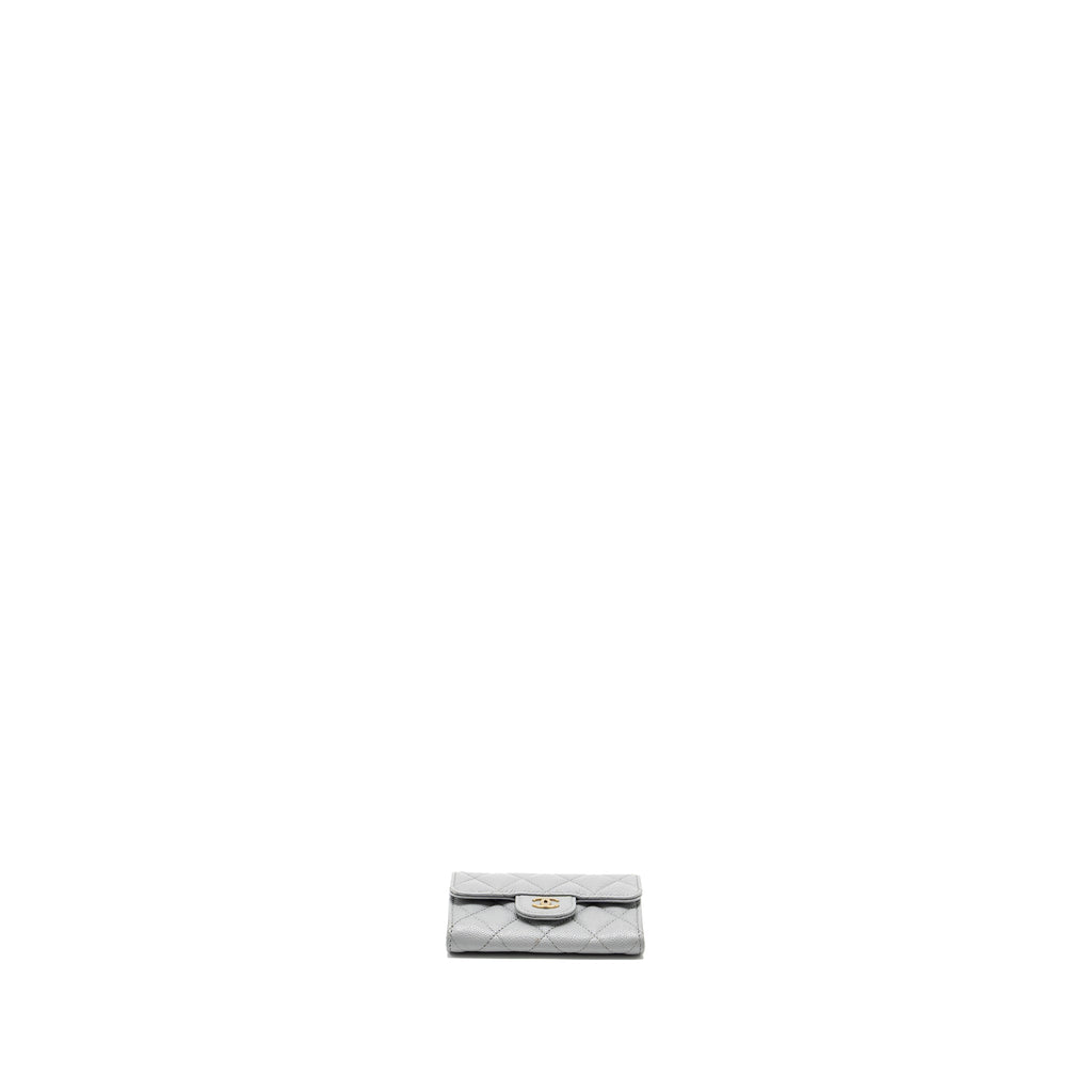 Chanel Classic Flap Card Holder Caviar Light Grey L (Microchip)