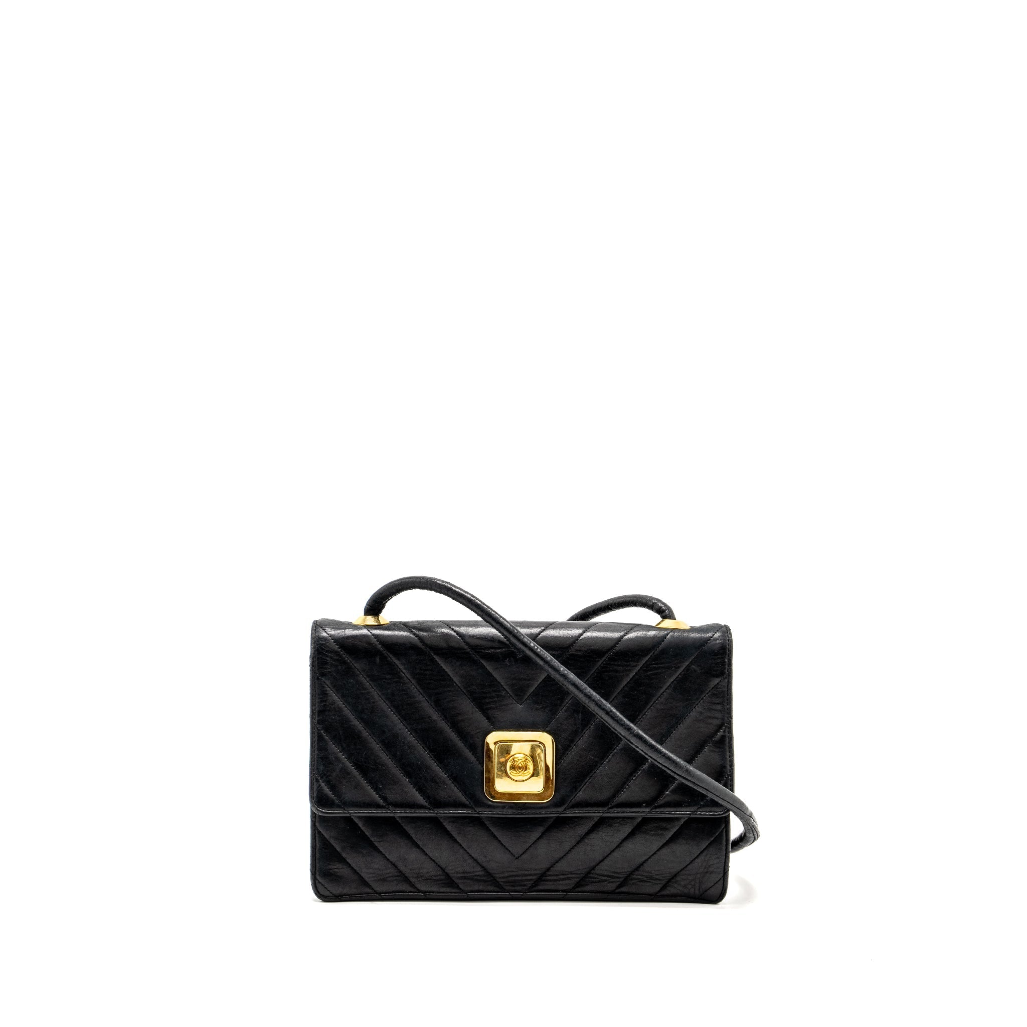 Chanel Vintage chevron flap bag lambskin black