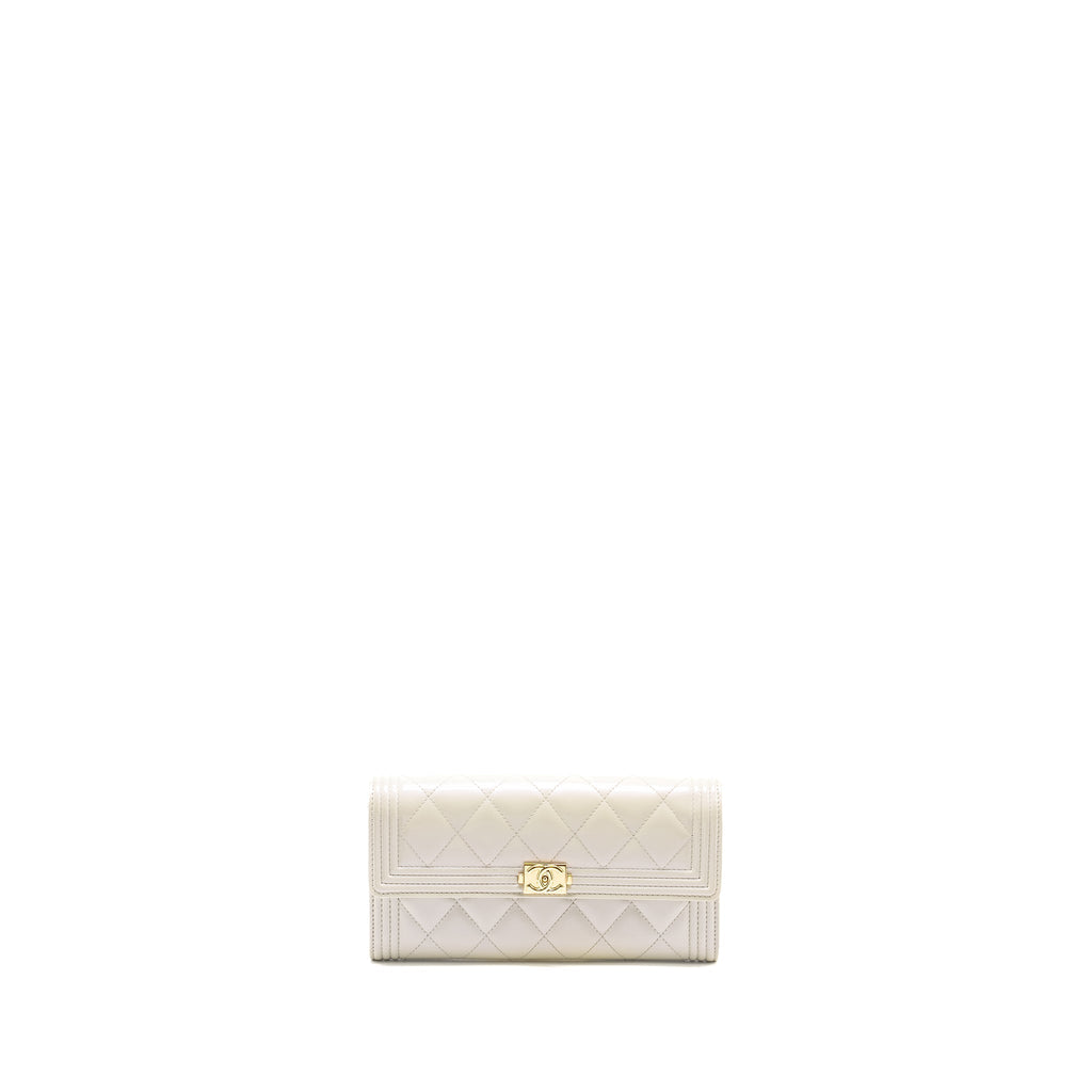 Chanel Boy Long Wallet Patent Iridescent Light Grey L