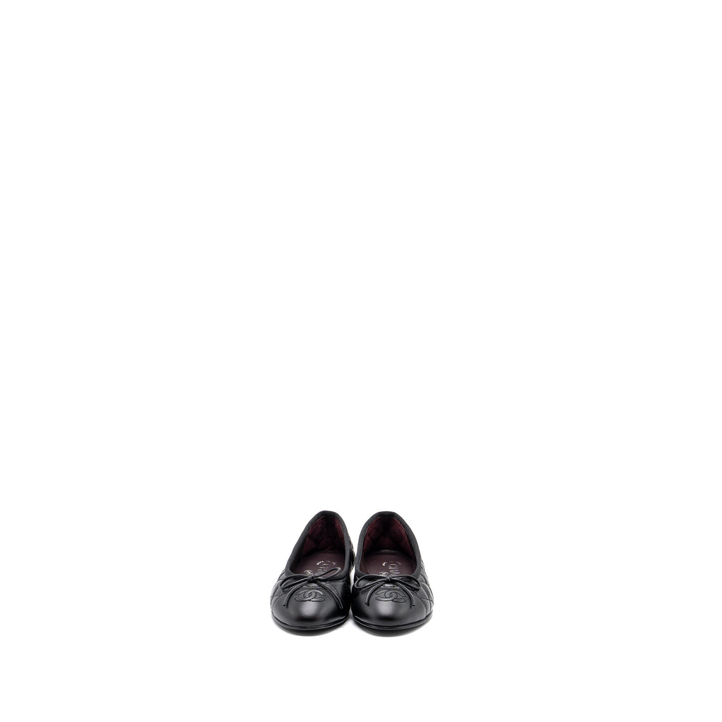 Chanel Size 34 Ballerina Quilted flat Shoes Calfskin Black