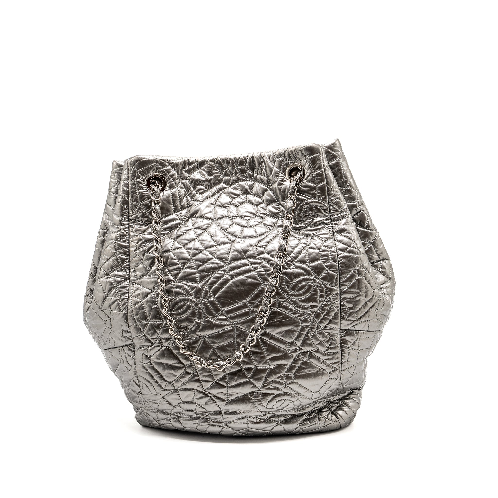 Chanel Vinyl Graphic Edge Tote Patent Silver