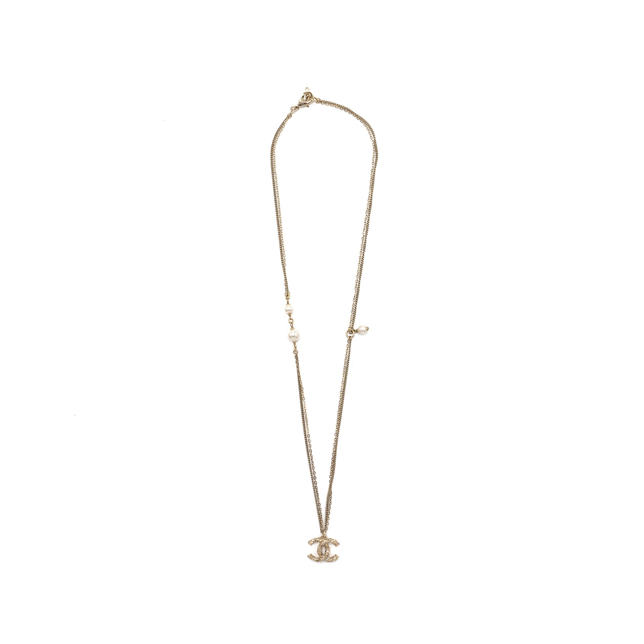 Chanel small CC logo and pearl necklace light gold tone