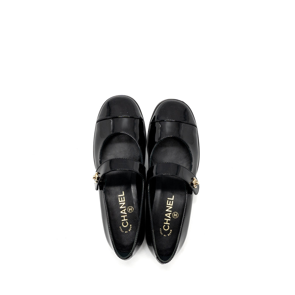 Chanel Size 37.5 Mary Janes Patent Calfskin Black L