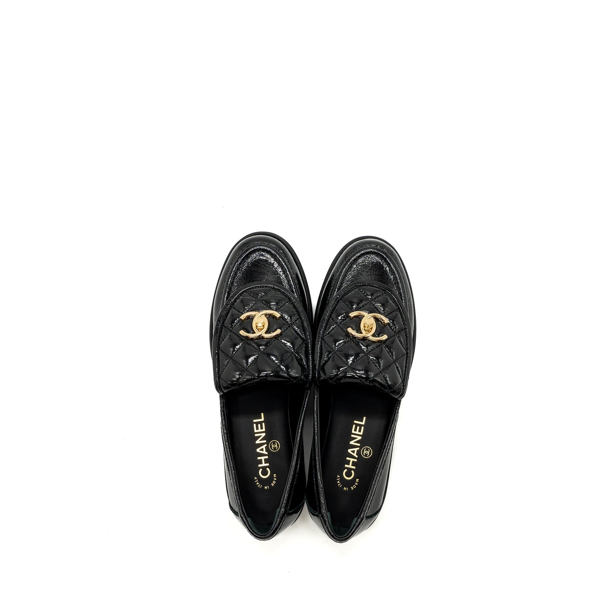 Chanel Size 38.5 Quilted CC Logo Loafer Patent Lambskin Black L