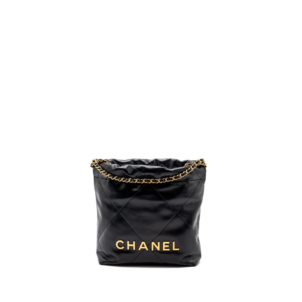Chanel mini 22 bag shiny calfskin black  (microchip)