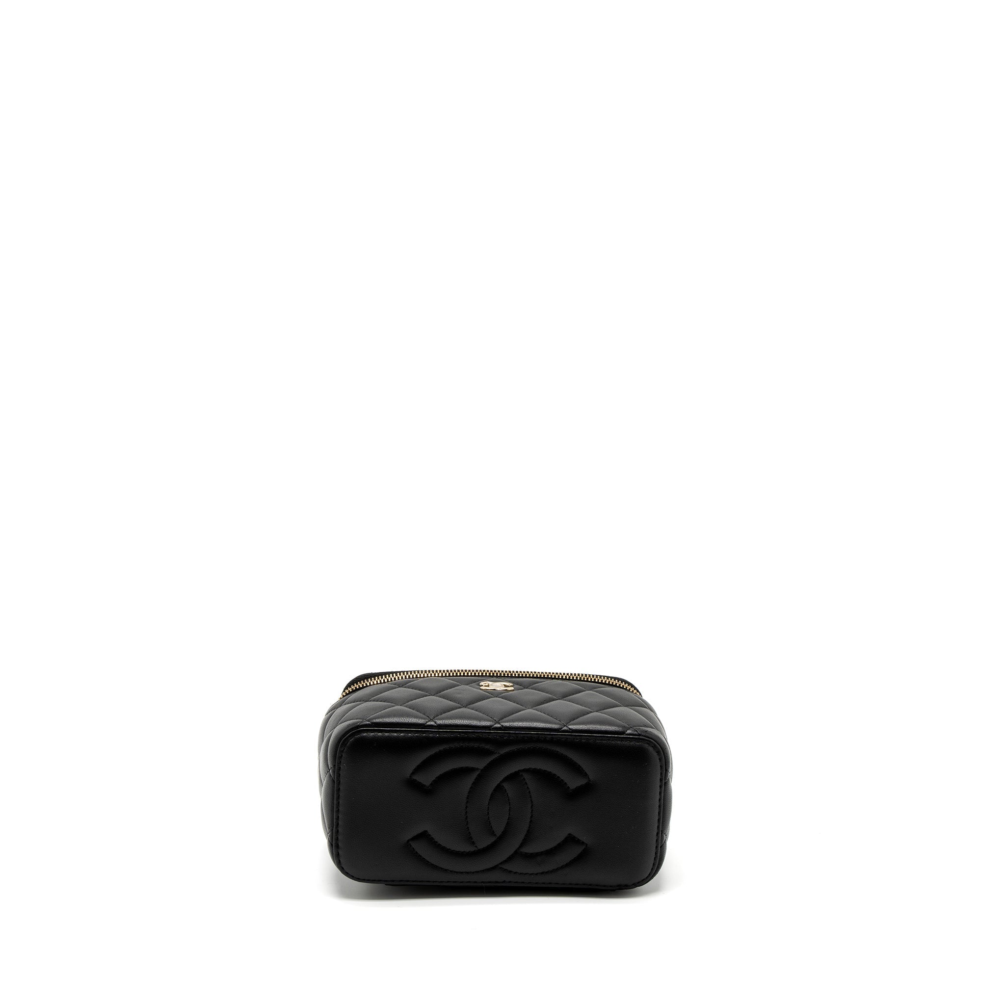 Chanel 23C Pearl Crush Long Vanity with Chain Lambskin Black L (Microchip)