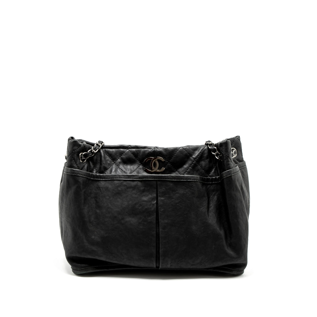 Chanel Tote Bag Calfskin Black
