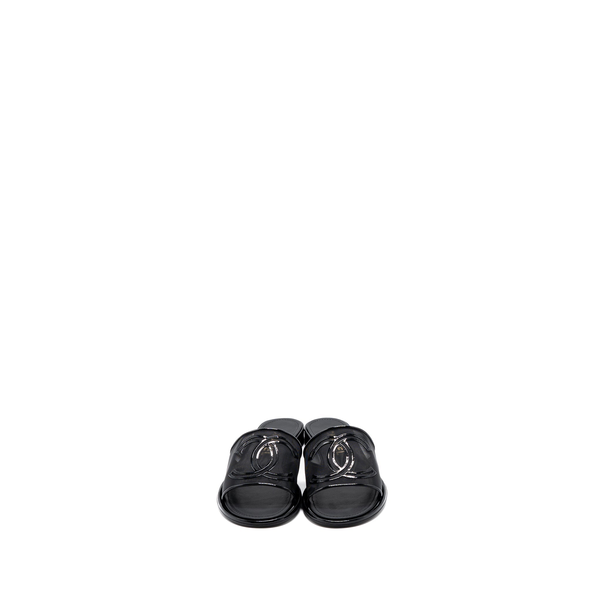 Chanel Size 38 CC Logo Sandals Black