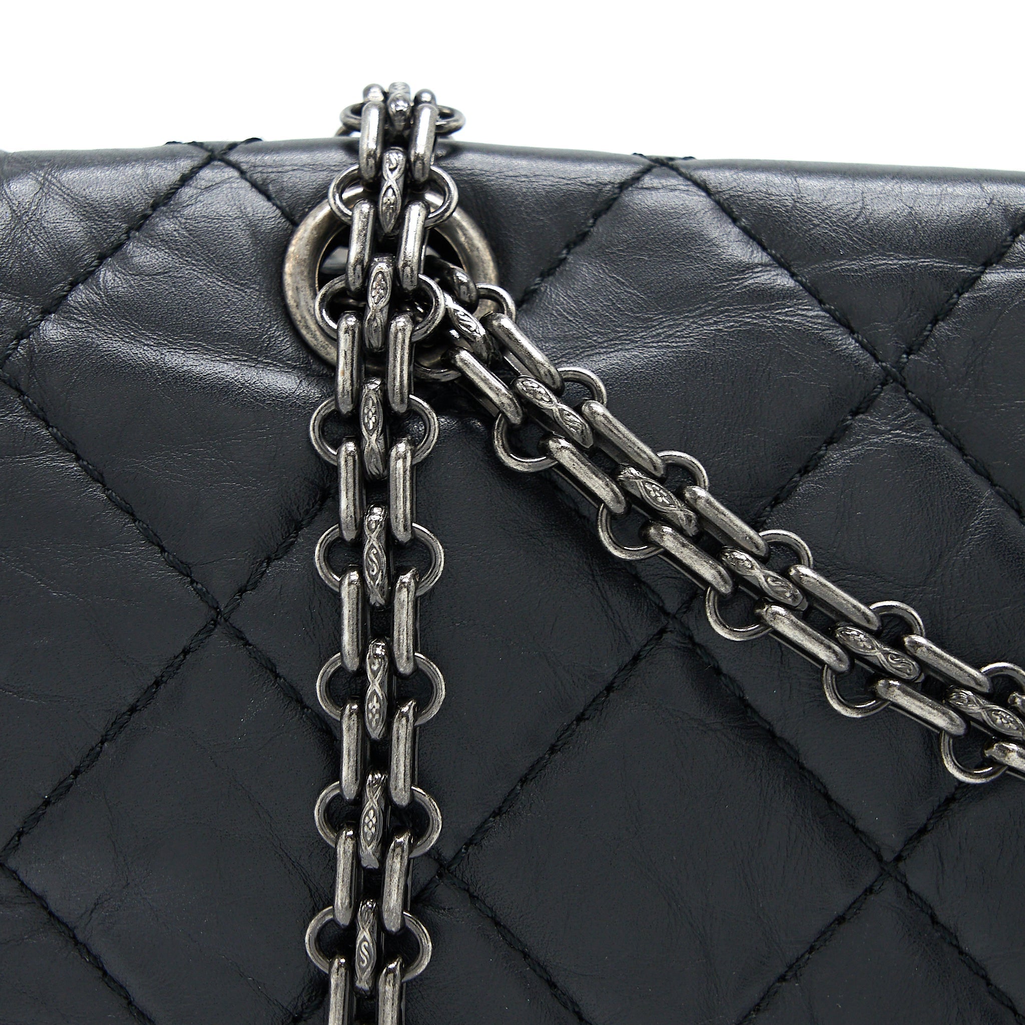 Chanel 2.55 Reissue 227 Aged Calfskin Black Ruthenium