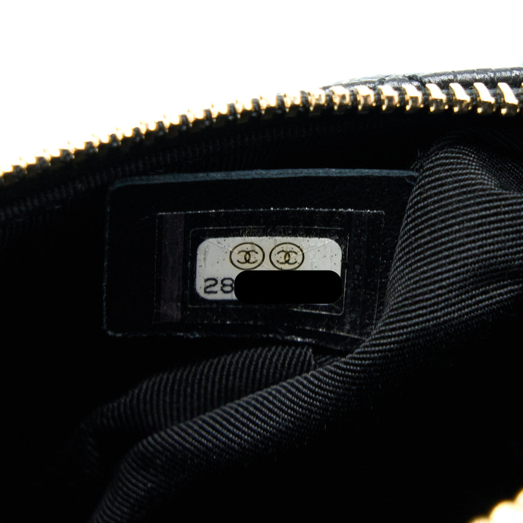 Chanel Seasonal Waist Bag Calfskin Black/Gold