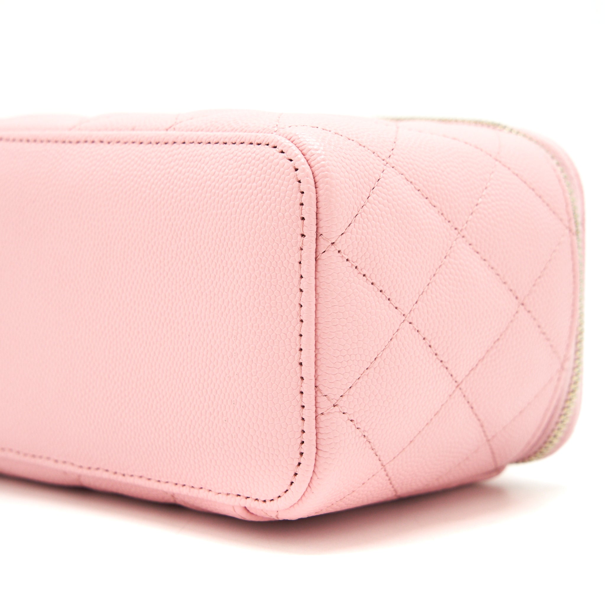Chanel 22C Long Vanity with Chain Caviar Light Pink L