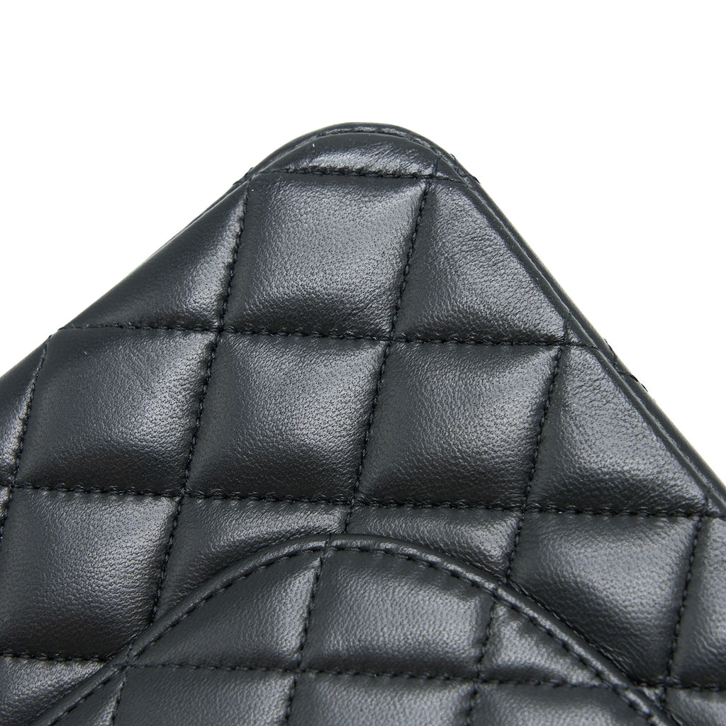 Chanel Medium Classic Flap Bag Lambskin Black R (Microchip)
