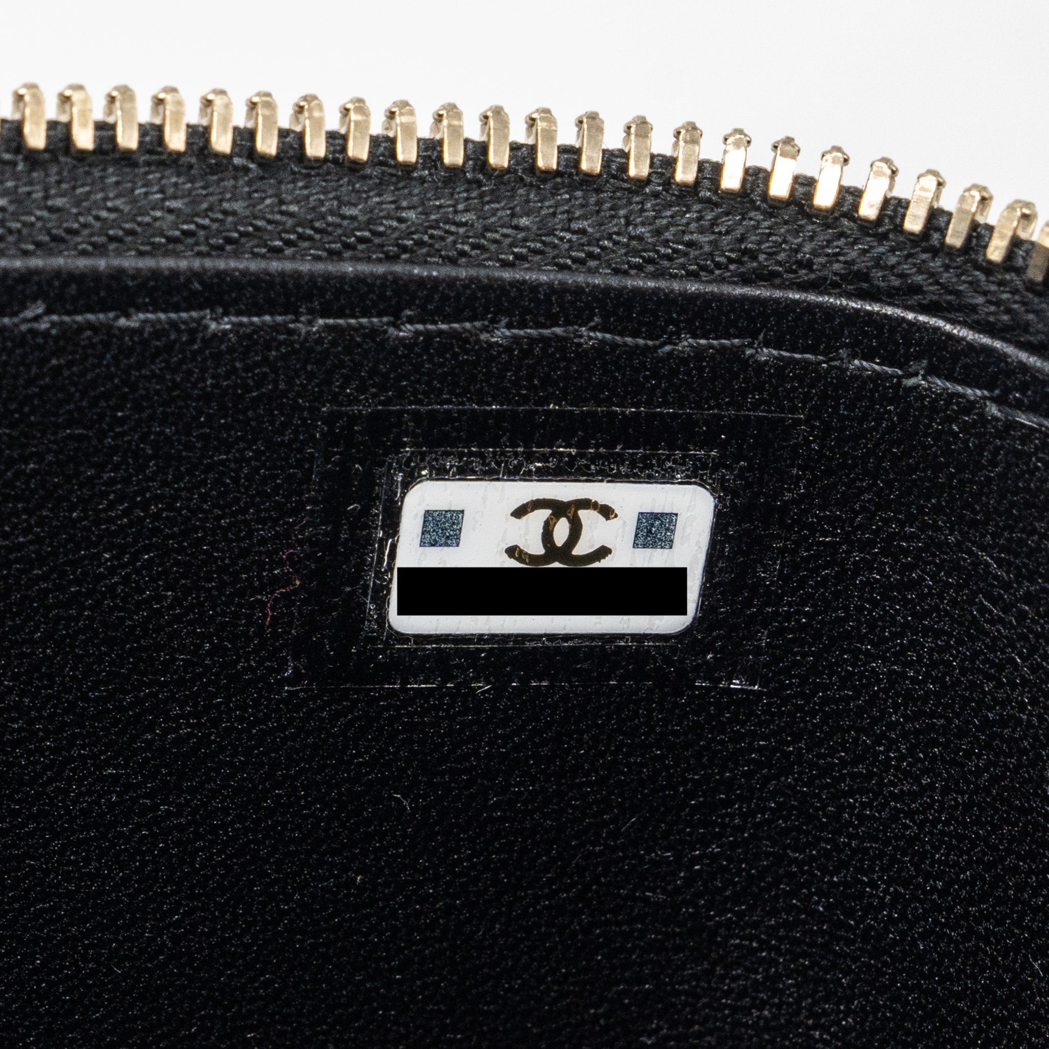 Chanel top handle mini vanity with chain lambskin black L (microchip)