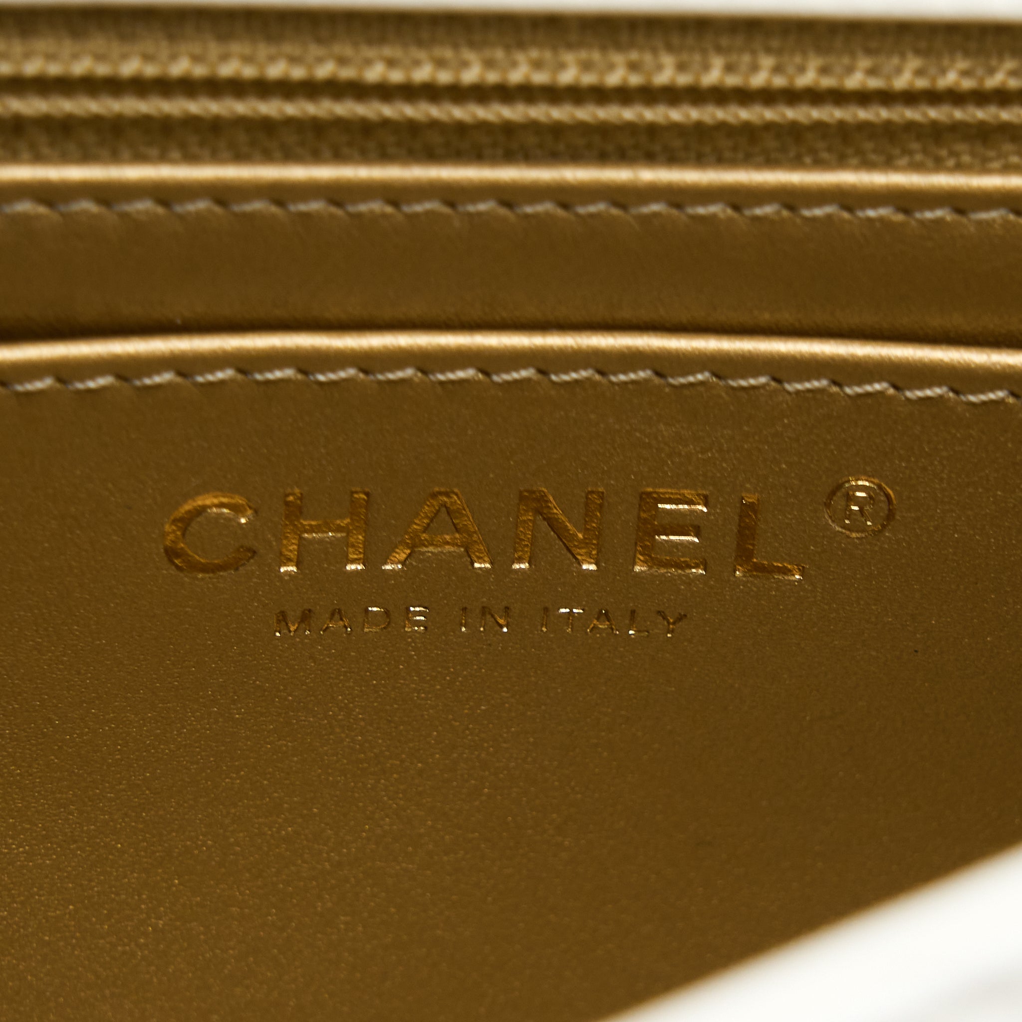 Chanel Pearl Crush Mini Square Flap Bag Lambskin White (Microchip)