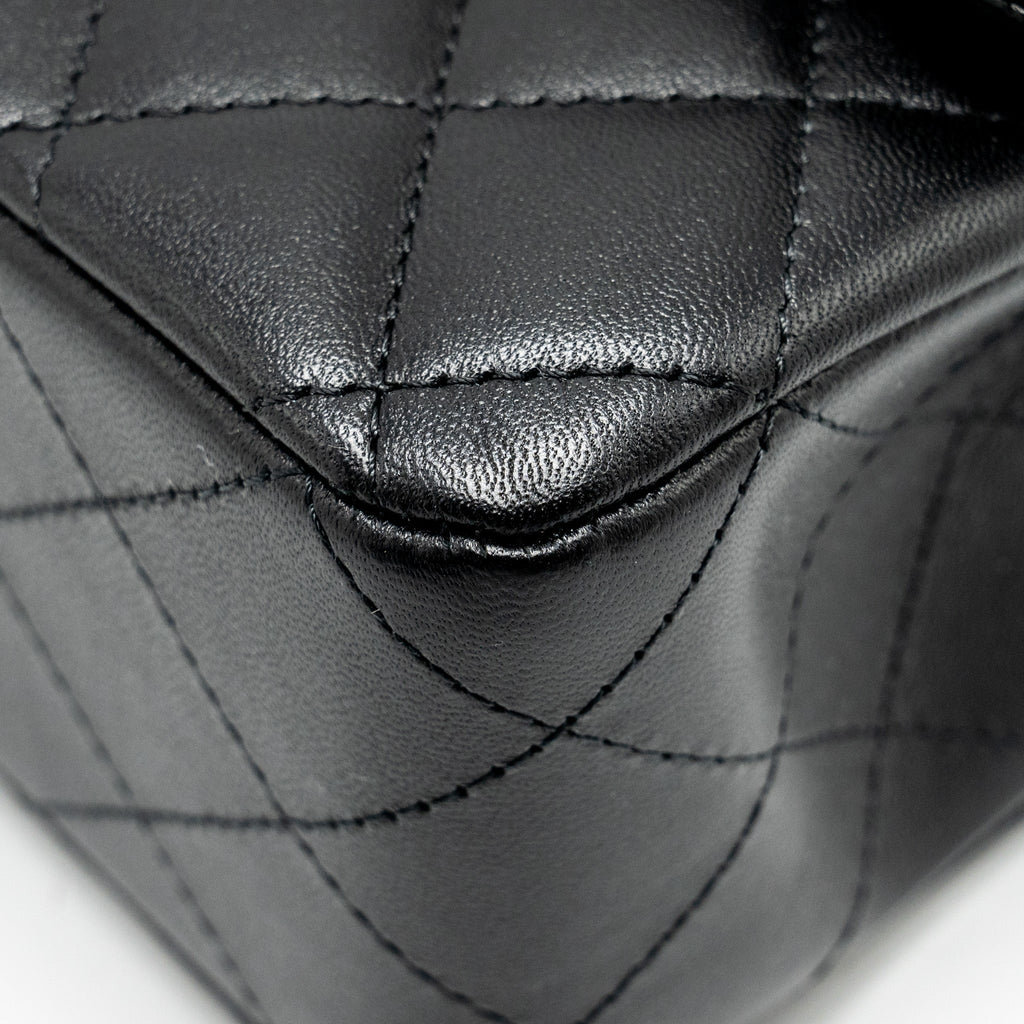 Chanel Medium Classic Double Flap Bag Lambskin Black  (microchip)
