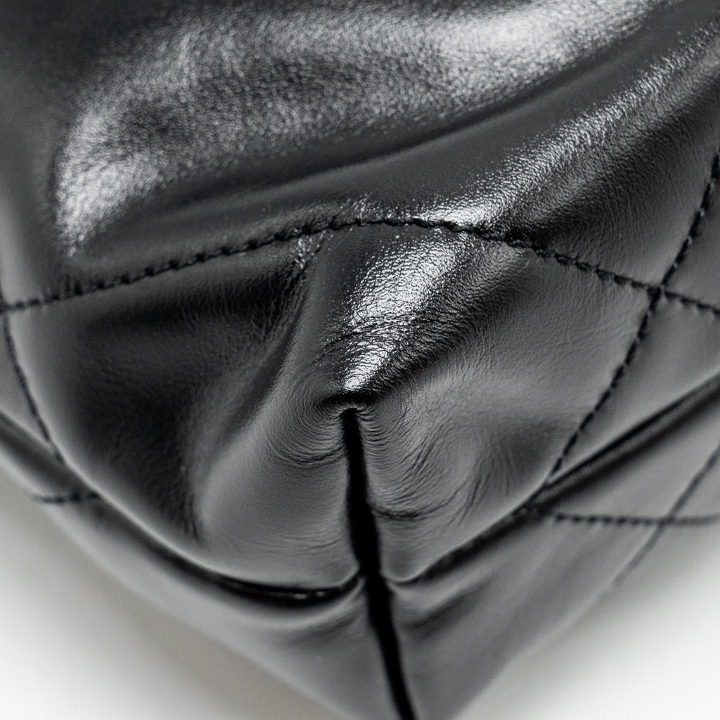 Chanel Mini 22 Bag Shiny Calfskin Black  (microchip)