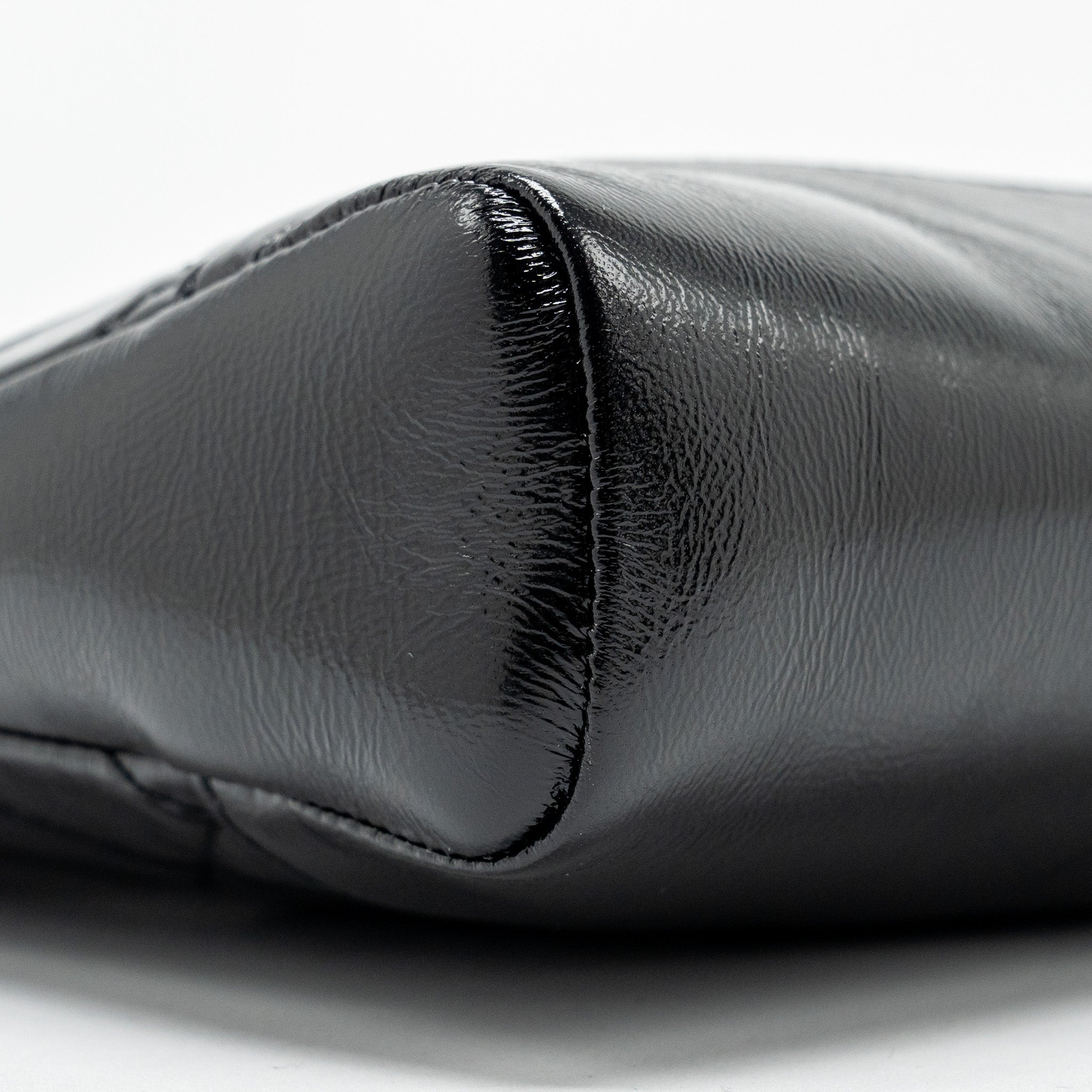 Chanel Mini 31 Bag shiny calfskin black L (microchip)