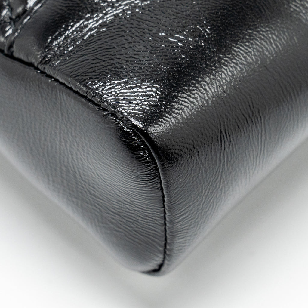Chanel Mini 31 Bag shiny calfskin black L (microchip)