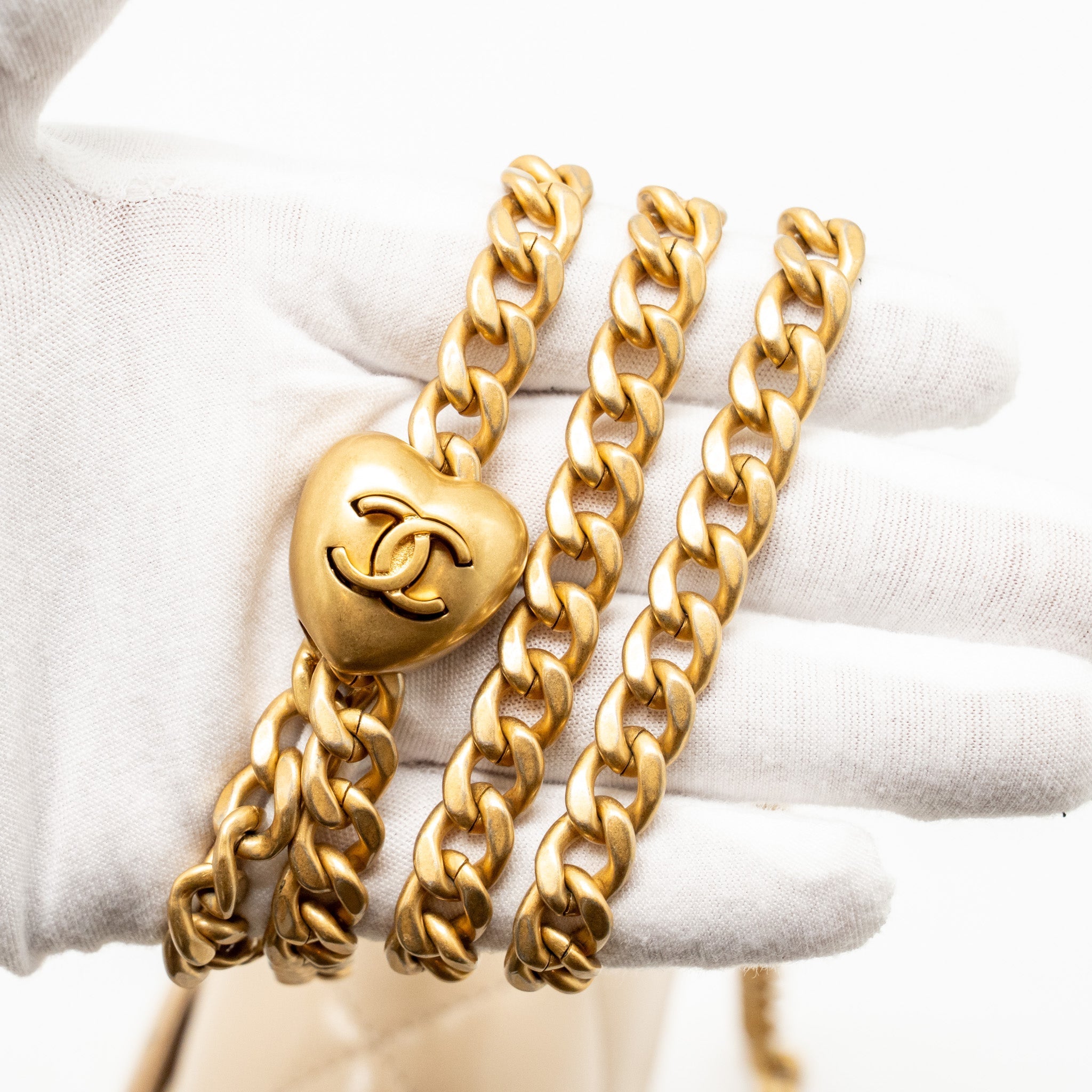Chanel 25c Coco Love Adjustable Chain Shiny Lambskin Beige  (microchip)