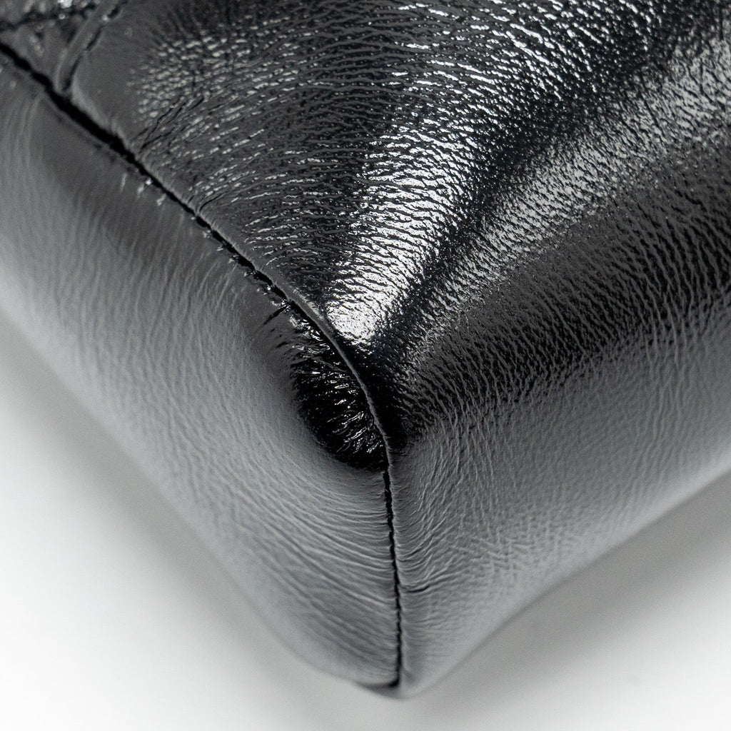 Chanel Mini 31 Bag shiny calfskin black L (microchip)