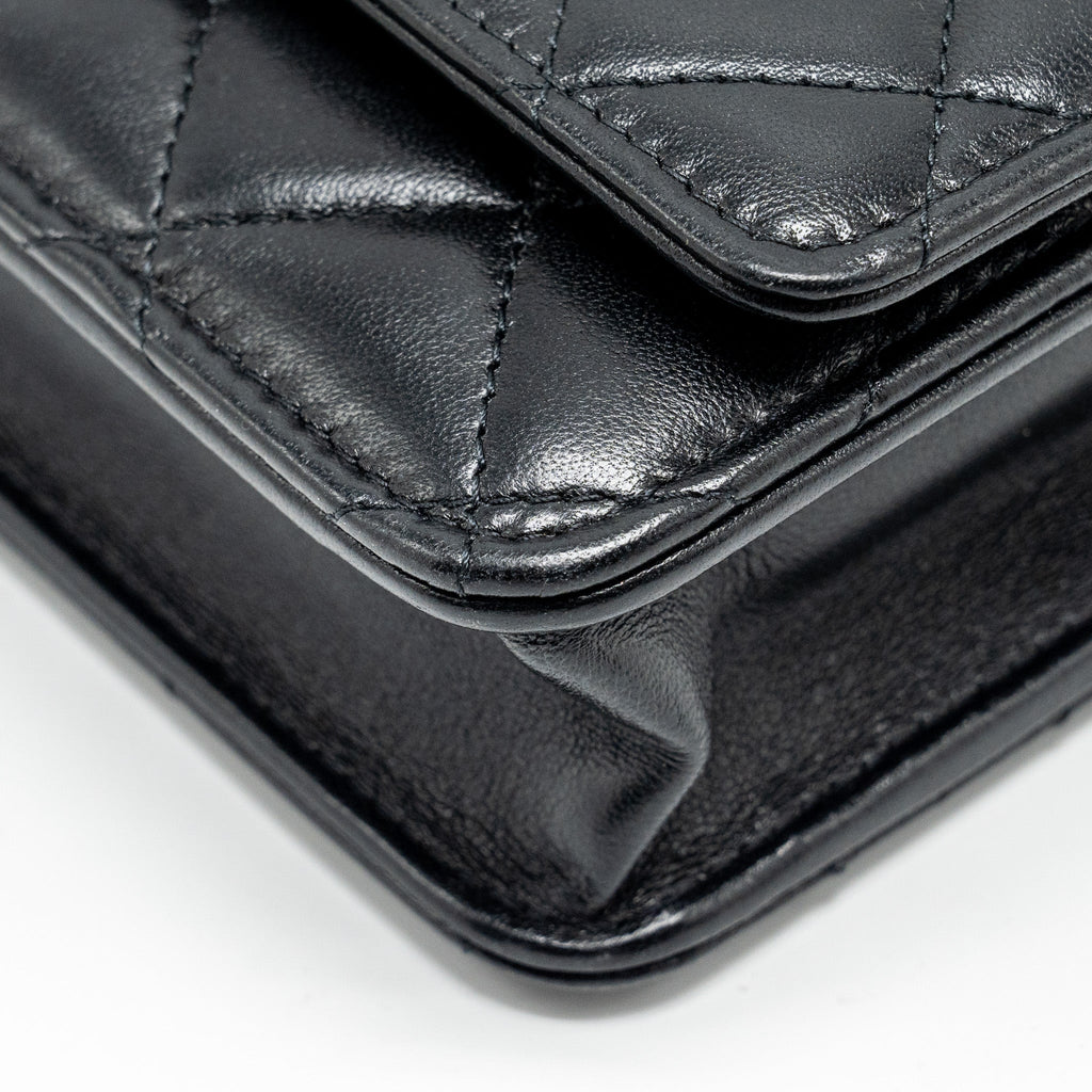 CHANEL leather top handle wallet on chain lambskin black L (microchip)