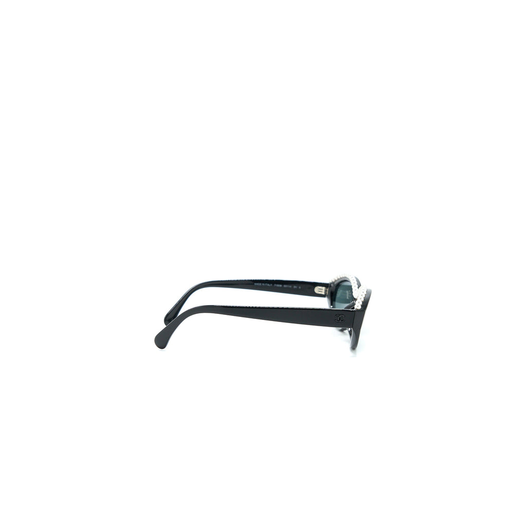 Chanel Oval Sunglasses Acetate & Imitation Pearls Black/White