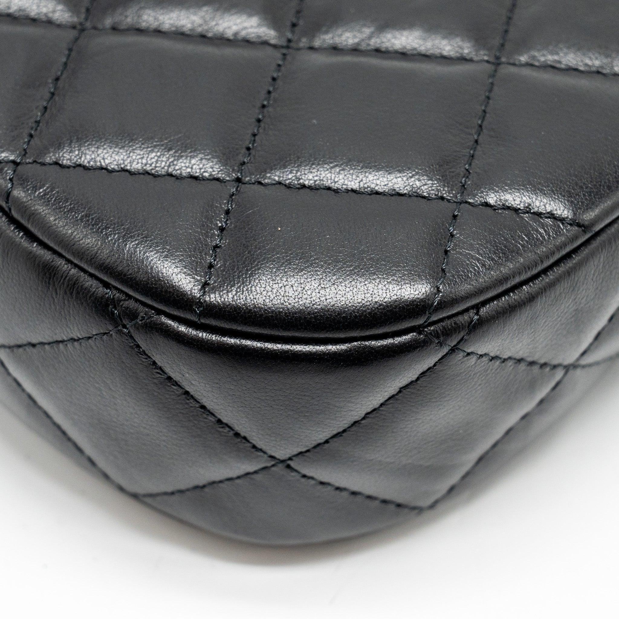 Chanel 23k Small Hobo Shoulder Bag Calfskin Black  (microchip)
