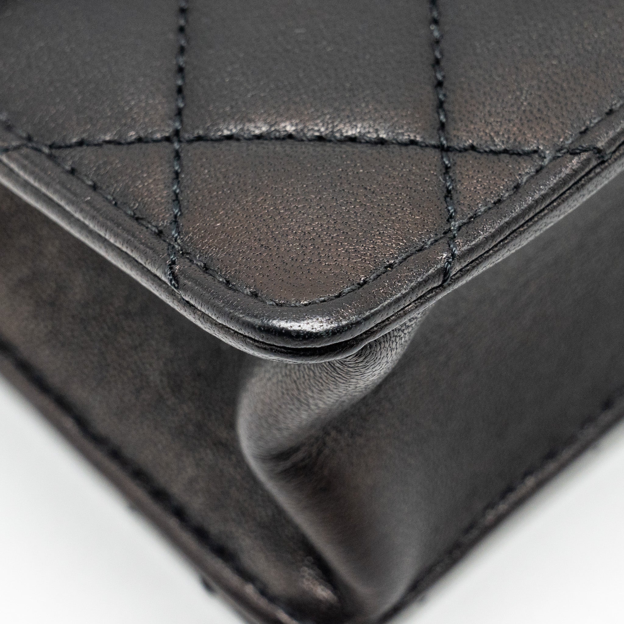 Chanel Vertical Pearl flap bag goatskin black