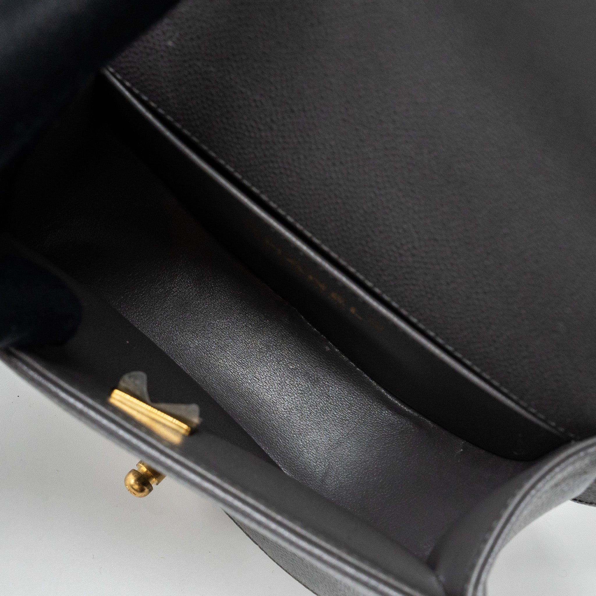 Chanel 22A Round Boy Messenger Bag Caviar Grey (Microchip)