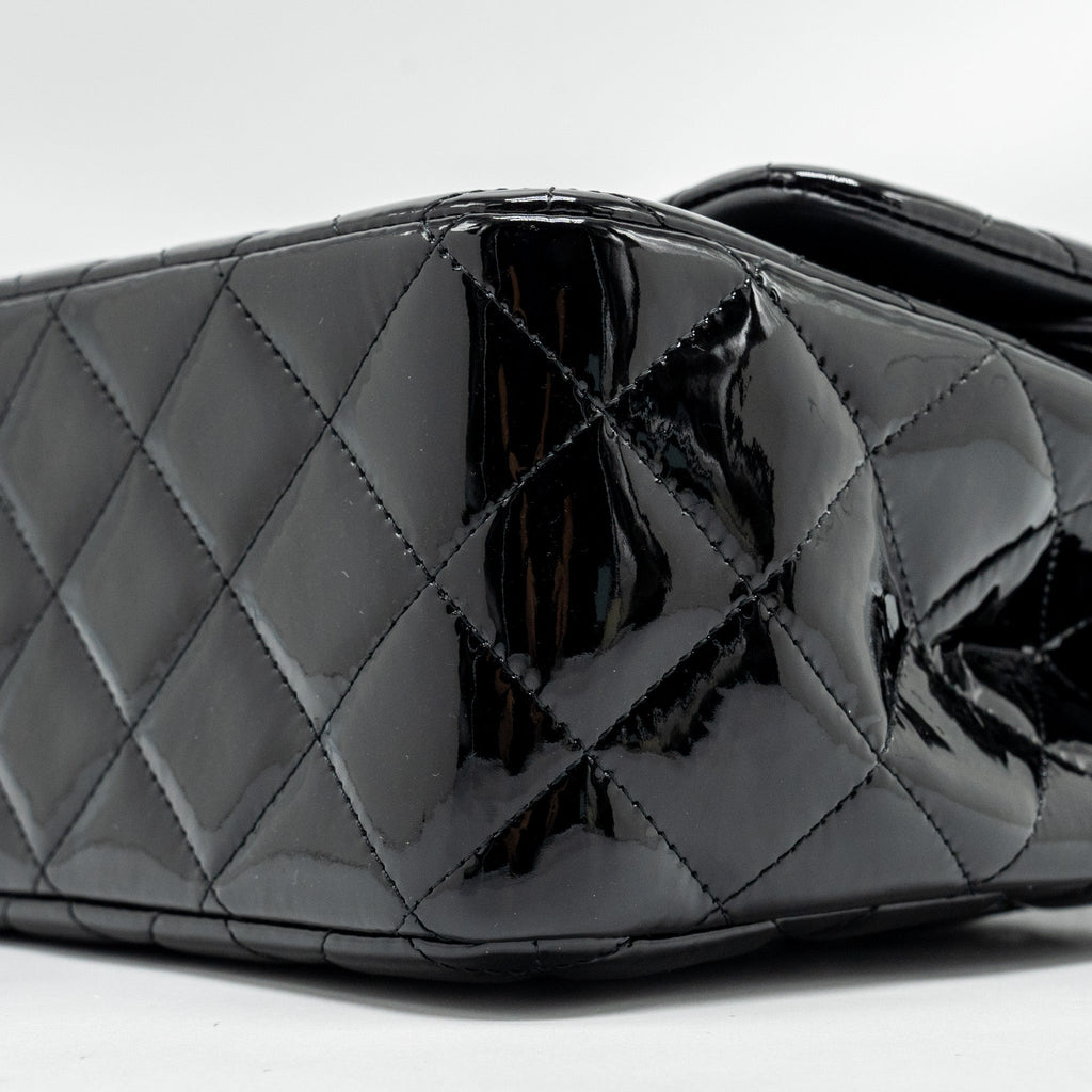 Chanel Jumbo Classic Double Flap Bag Patent Black