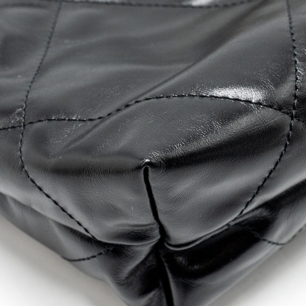 Chanel Small 22 Bag Shiny Calfskin BLACK  (Microchip)