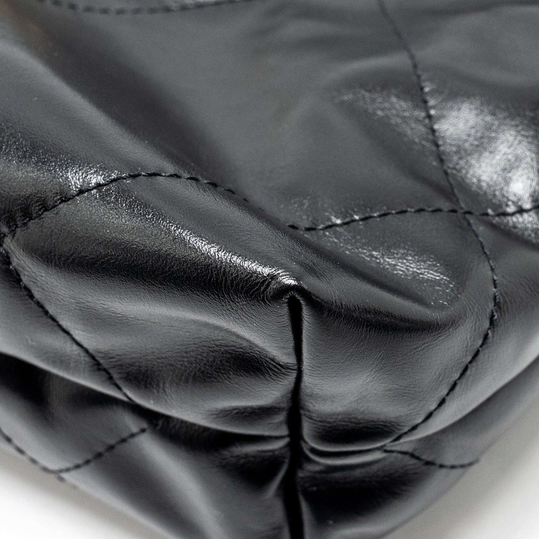 Chanel Small 22 Bag Shiny Calfskin BLACK  (Microchip)