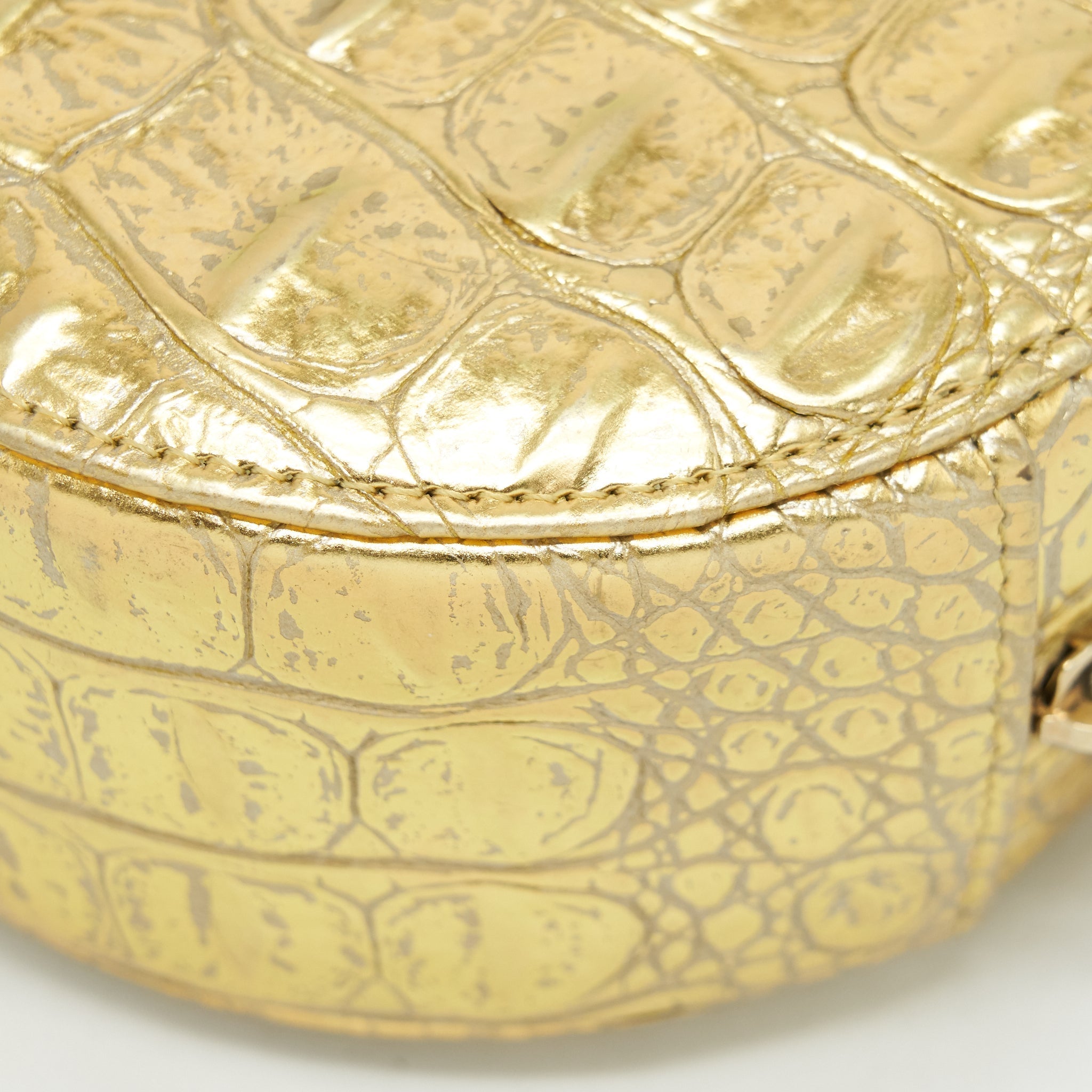 Chanel mini Round Vanity with chain Croc Embossed leather Gold