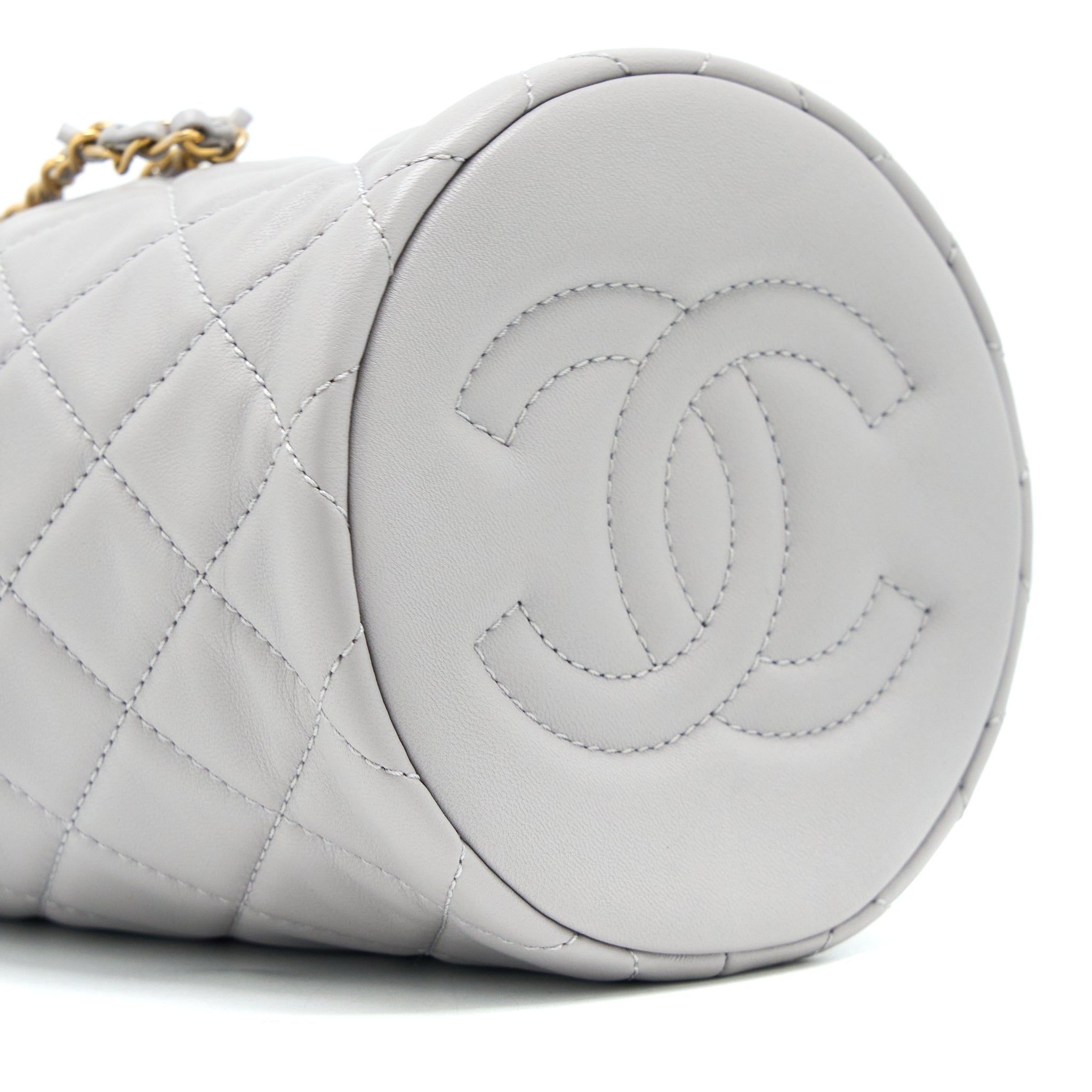Chanel 22B Pearl Crush Bucket Bag Lambskin Grey  (Microchip)