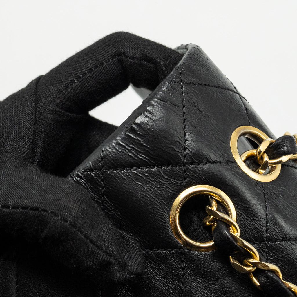 Chanel Vintage Medium Classic Double Flap Bag lambskin black